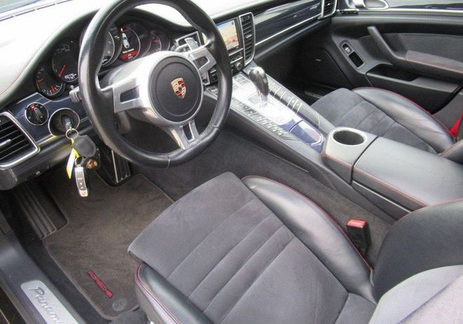 Porsche Panamera (970) 4.8L V8 430CH GTS PDK Noir de 2012