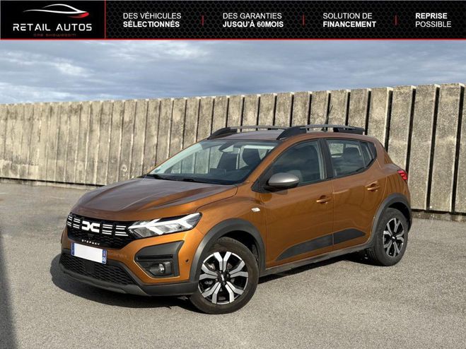 Cliquer pour voir la photo suivante Dacia Sandero 1.0 TCe 110ch Stepway Expression + ORANGE CLAIR de 2022