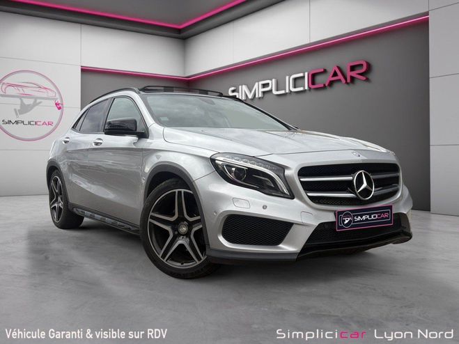 Mercedes Classe GLA CLASSE 220 d 4-Matic Fascination 7-G DCT Gris de 2016