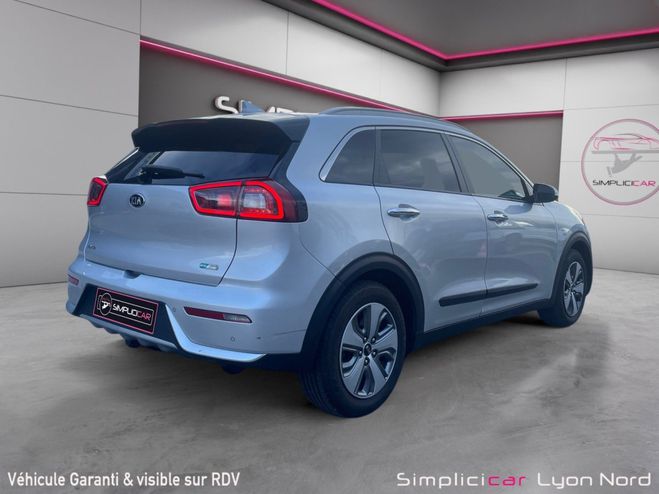 Kia Niro 1.6 GDi Hybride 141 ch DCT6 Active ( Gar Gris de 2017