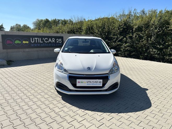 Peugeot 208 AFFAIRE BLUE HDI 100 CH 2 PLACES BLANC de 2019