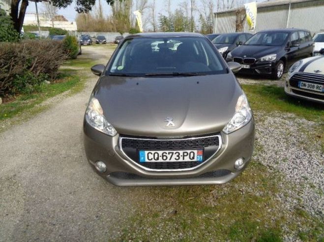 Peugeot 208 1.6 E-HDI FAP ACTIVE 5P  de 2013