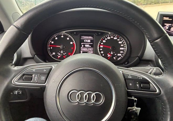 Audi A1 1.2 86cv 2013 134000 kil essence  de 2013
