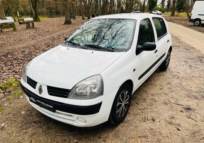 Renault Clio 1.2 75ch ? 5 portes Distribution Neuve?  Blanc de 2005