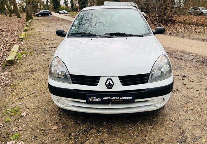 Renault Clio 1.2 75ch ? 5 portes Distribution Neuve?  Blanc de 2005