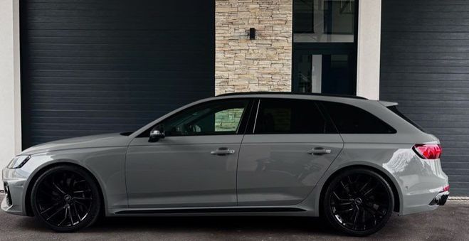 Audi RS4 V6 BITURBO 450 cv | GRIS NARDO B&O CAM�R Gris de 2022