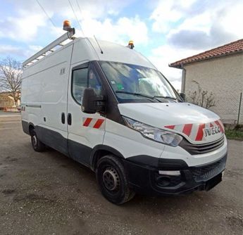  Voir d&eacute;tails -Iveco Daily 16500ht 35s14 fourgon l2h2 BVA &agrave;   La Boisse (01)