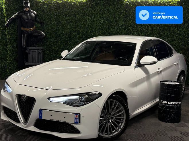 Alfa romeo Giulia II 2.2 JTD 180 Cv LUSSO BOITE AUTO AT8 / Blanc de 2017