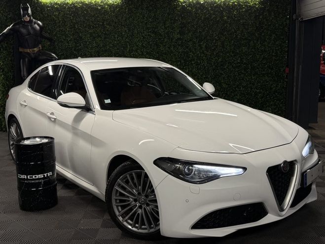 Alfa romeo Giulia II 2.2 JTD 180 Cv LUSSO BOITE AUTO AT8 / Blanc de 2017