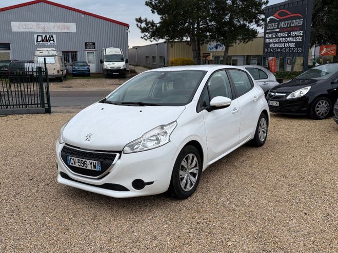 Peugeot 208 AFFAIRE 1.4 HDI 68 FAP BVM5 PACK CLIM CO Blanc de 2013