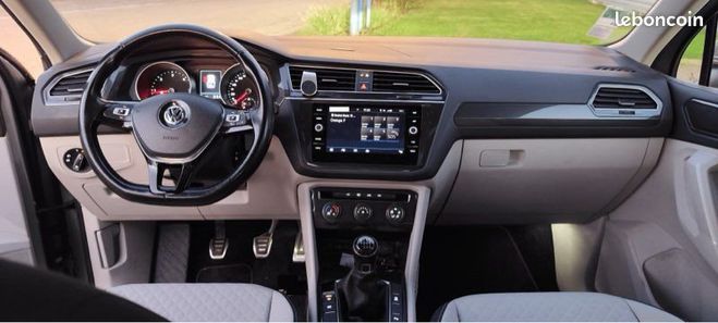 Volkswagen Tiguan 2.0 tdi r-line toit panoramique Gris de 2017