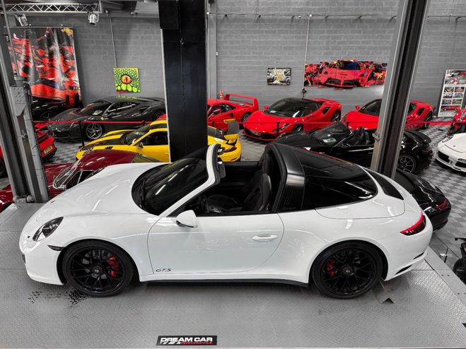 Porsche 911 991 (2) TARGA 4 GTS 3.0 450 - CARBONE BO Blanc de 2017