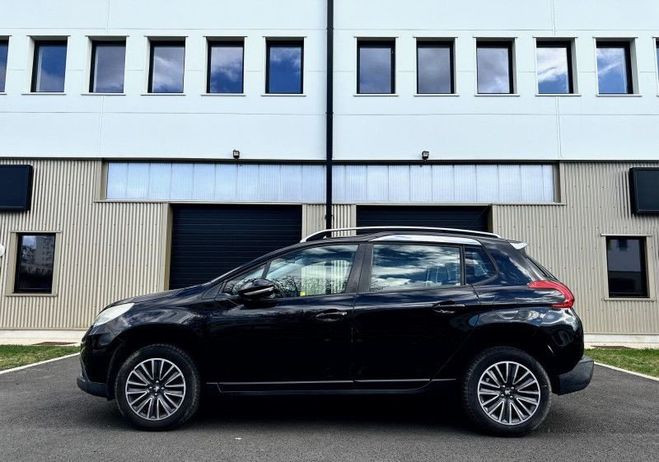 Peugeot 2008 1.2 PURETECH 82CH ACTIVE Noir de 2015