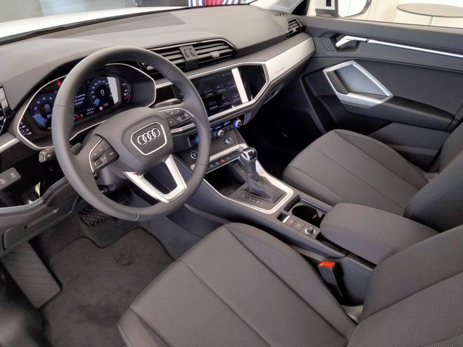 Audi Q3 35 TFSI 150 ch S tronic 7 Design Blanc de 