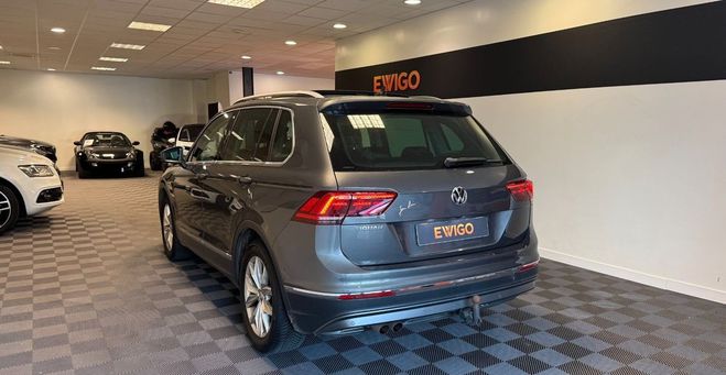 Volkswagen Tiguan 1.5 tsi 150 evo carat dsg bva + toit ouv Gris de 2020