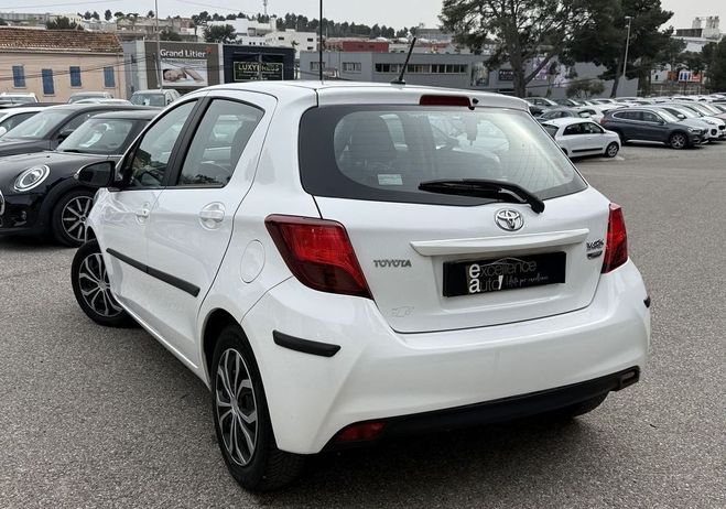 Toyota Yaris 69 VVT-I FRANCE 5P Blanc de 2017