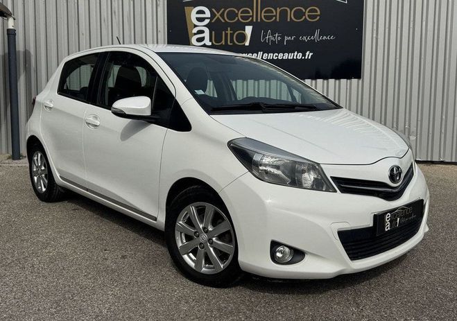 Toyota Yaris 100 VVT-I DYNAMIC 5P Blanc de 2013