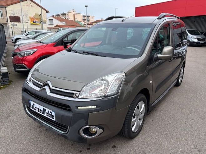 Cliquer pour voir la photo suivante Citroen Berlingo 1.6 HDi115 XTR 5 PLACES MARRON de 2015