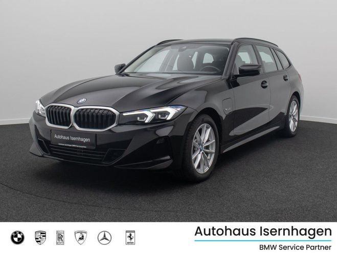 BMW Serie 3 320 e GeschwindigReg AHK HiFi PDC Cockpi Noir de 