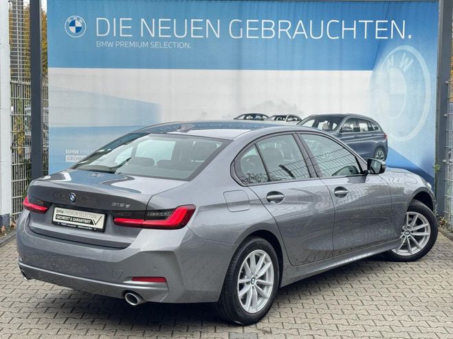 BMW Serie 3 318 d Limo AHK Keyless SHZ E-Sitze Sport Gris M�tallique de 