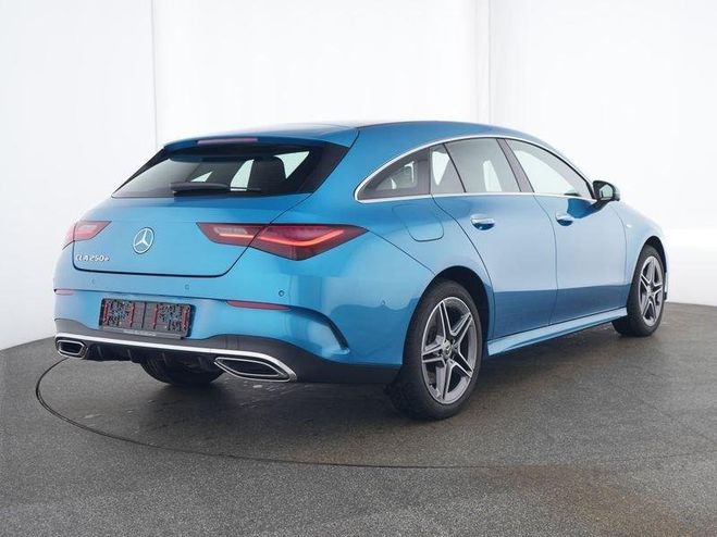Mercedes Classe CLA ng Brake 250 250e SB AMG AHK/Pano/MuBeam Bleu M�tallique de 