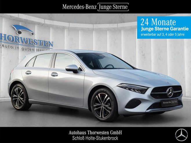 Mercedes Classe A 180 Kompaktlimousine Progressive R�ckfah Argent� M�tallique de 