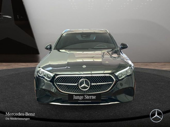Mercedes Classe E 300 ? Lack Metallic,e Afficher Plus de 