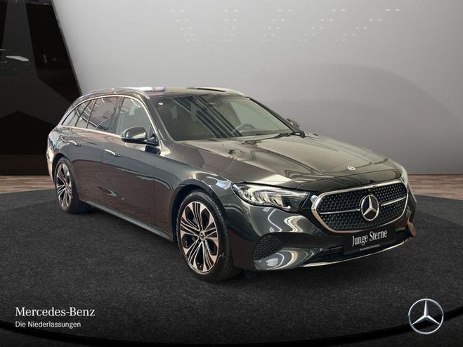 Mercedes Classe E 300 ? Lack Metallic,e Afficher Plus de 
