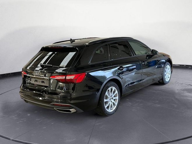 Audi A4 AVANT TFSI 150 S-tronic BREAK Business l Noir Mythe de 2022