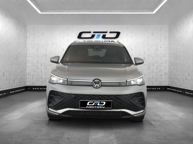 Volkswagen Tiguan 2.0 TDI 150ch DSG7 R-Line IQ/CUIR/PANO/3 Oyster Gris de 2024