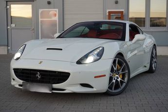  Voir d&eacute;tails -Ferrari California 4,3 V8 4 places &agrave; Sarcelles (95)