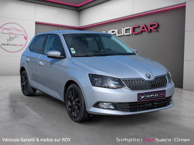 Skoda Fabia 1.0 MPI 60 ch S�rie Sp�ciale Edition gar Gris de 2016