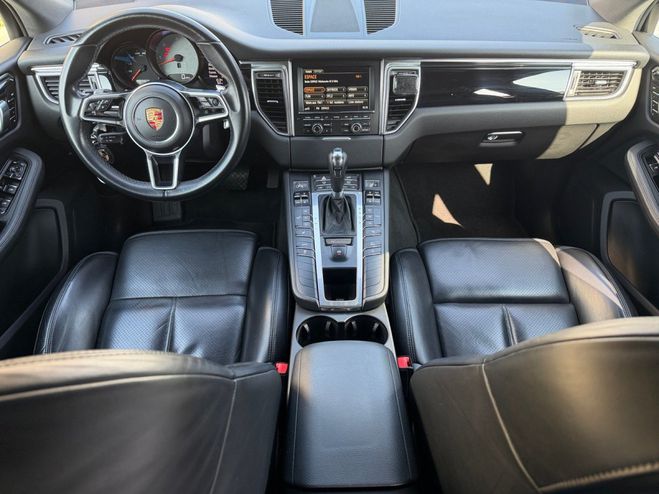 Porsche Macan Diesel 3.0 V6 258 ch S PDK attelage - CA Bleu de 2015