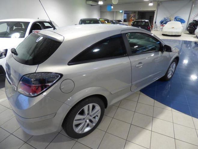 Opel Astra GTC 1.9 CDTI - 120 CH GRIS de 2008