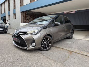  Voir d&eacute;tails -Toyota Yaris HYBRIDE LCA 2016 100h Collection &agrave; Nice (06)