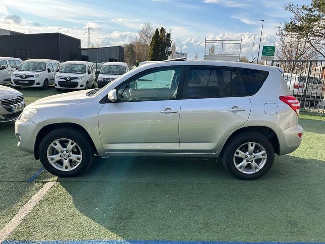 Toyota RAV 4 Rav-4 2.2 D4D 150 LIFE EDITION 4X2 Gris de 2009