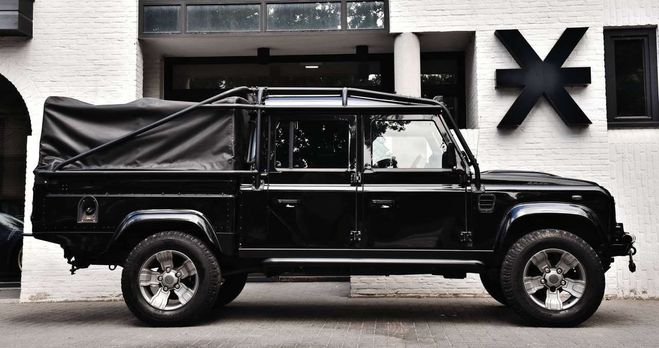 Land rover Defender 130 DCPU CREW CAB Noir M�tallis� de 