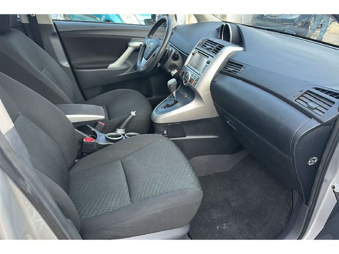 Toyota Verso 150 VVT-i 5pl TRAVEL BVA Grise de 2013