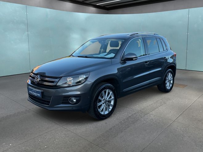 Volkswagen Tiguan 2.0 TDI 140CH BLUEMOTION TECHNOLOGY FAP  GRIS F de 2012