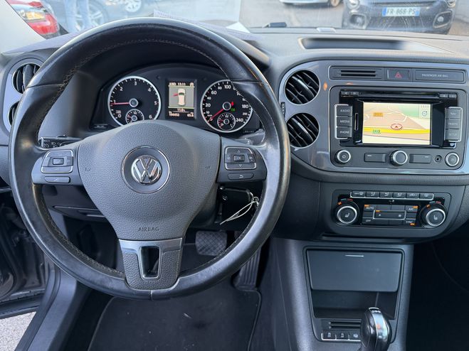 Volkswagen Tiguan 2.0 TDI 140CH BLUEMOTION TECHNOLOGY FAP  GRIS F de 2012