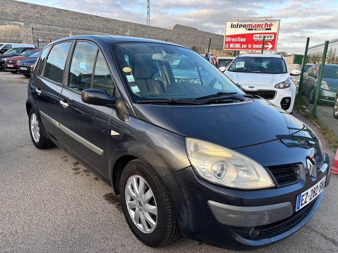 Renault Scenic II (2) 2.0 DCI 150 DYNAMIQUE 114000KM Gris anthracite de 2007