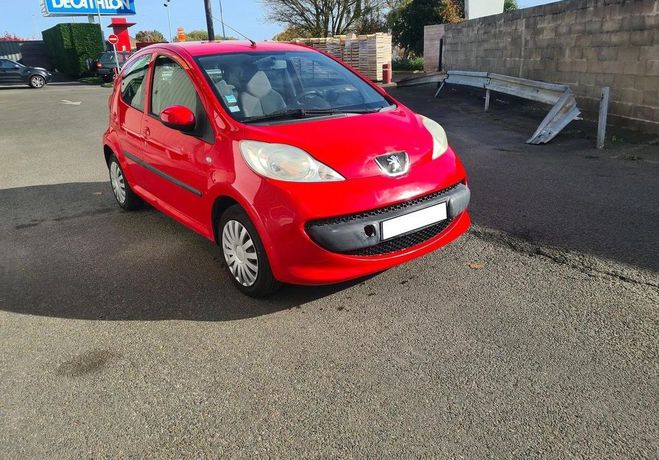 Peugeot 107 1.0  4 cv URBAN  de 2006
