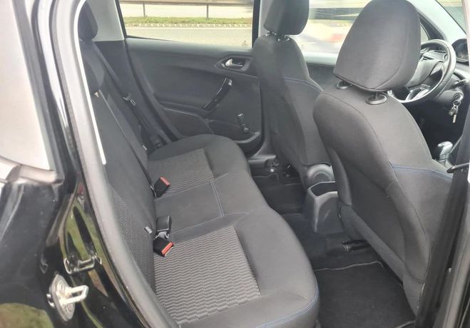 Peugeot 208 1.6 hdi  de 2017