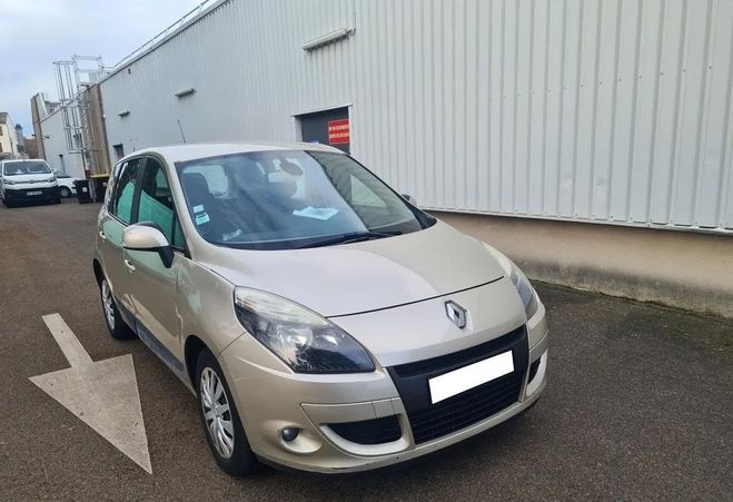Renault Megane 1.5 dci AUTENTHIQUE 5 cv  de 2011