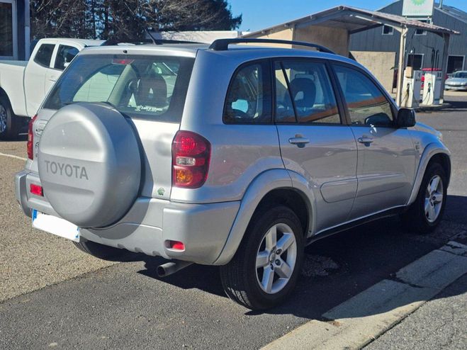 Toyota RAV 4 4 II (2) 150 VVT-I VX 5P 4X4 Gris Clair de 2005
