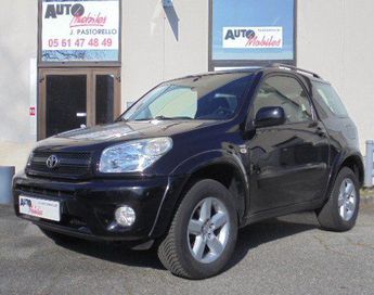  Voir d&eacute;tails -Toyota RAV 4 2L VVT-I 150 VX 3 PORTES &agrave; Toulouse (31)