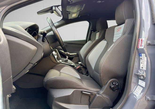 Ford Focus SW 2.0 ECOBOOST 250CH STOP&START ST Gris de 2016