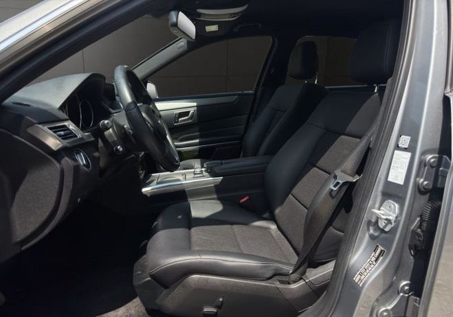 Mercedes Classe E 250 CDI BE AVANTGARDE EX 7GTRO  4 MATIC Gris de 2013