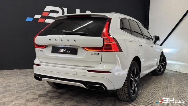 Volvo XC60 R-DESIGN D4 190 AWD BVA ? Bowers & Wilki Blanc de 2017