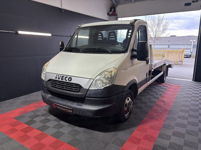 Iveco Daily Plus 35 C 15 CHASSIS CABINE 35C/35S PORT INCONNU de 2013